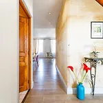 Magnifique - 160m2 - 3 - Centre De Daire *